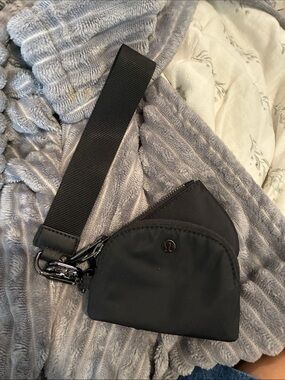 lululemon athletica Black Nylon Wristlet Pouch with Strap